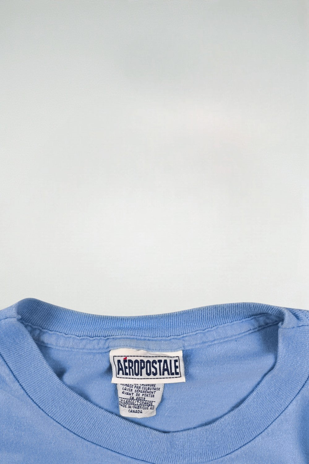 Maglietta vintage Aeropostale Tribal Flame Graphic Blu | Punto singolo anni 2000