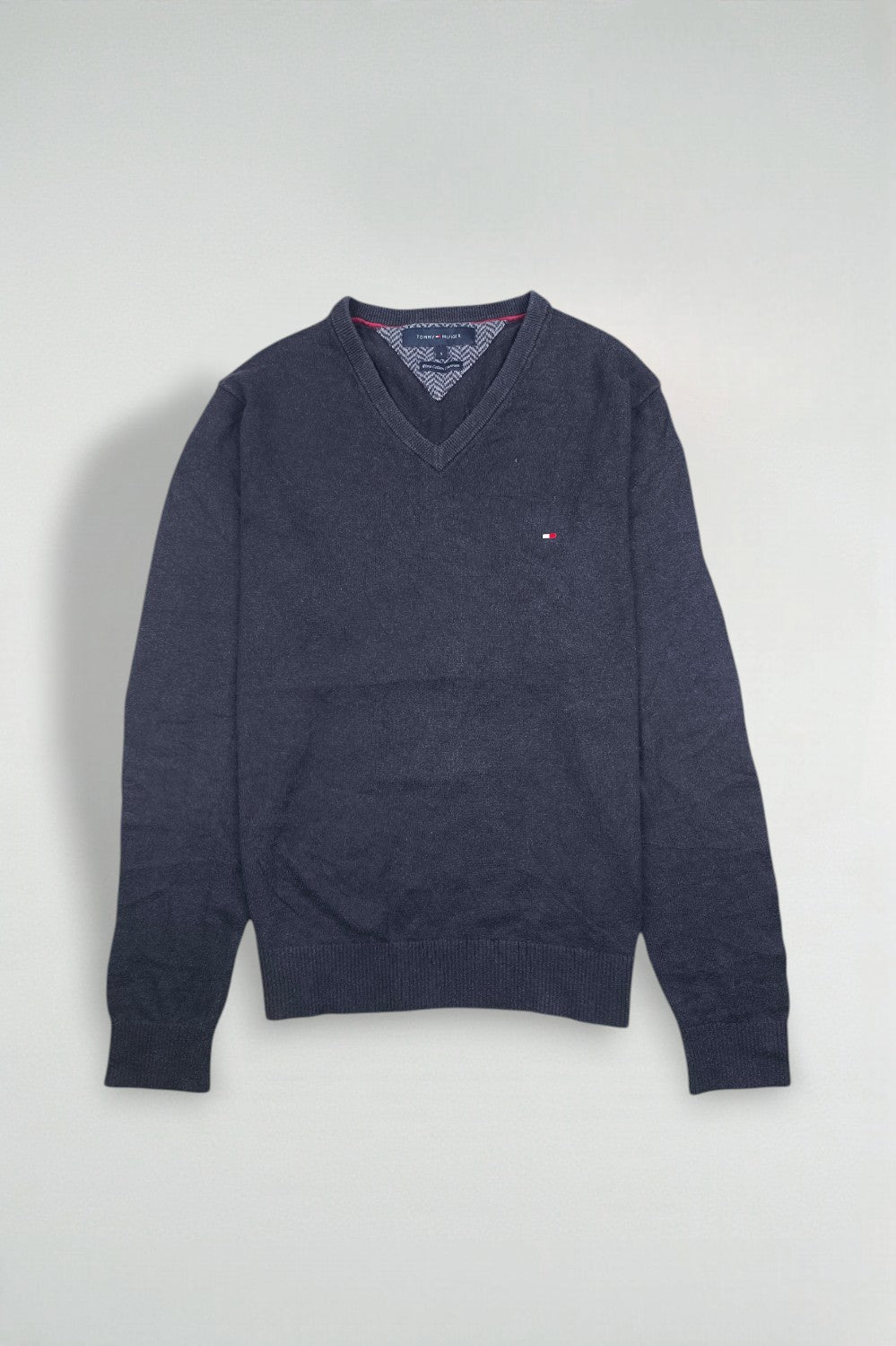 Maglione in maglia con scollo a V blu navy Tommy Hilfiger di seconda mano | Pima Cotton Cashmere