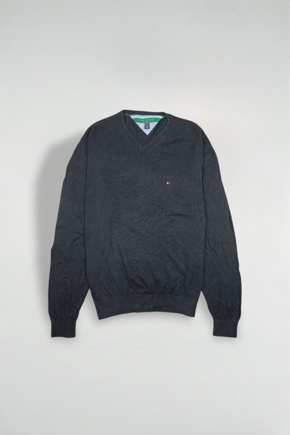 Maglione Tommy Hilfiger Golf con scollo a V di seconda mano, nero | Maglieria casual anni 2010