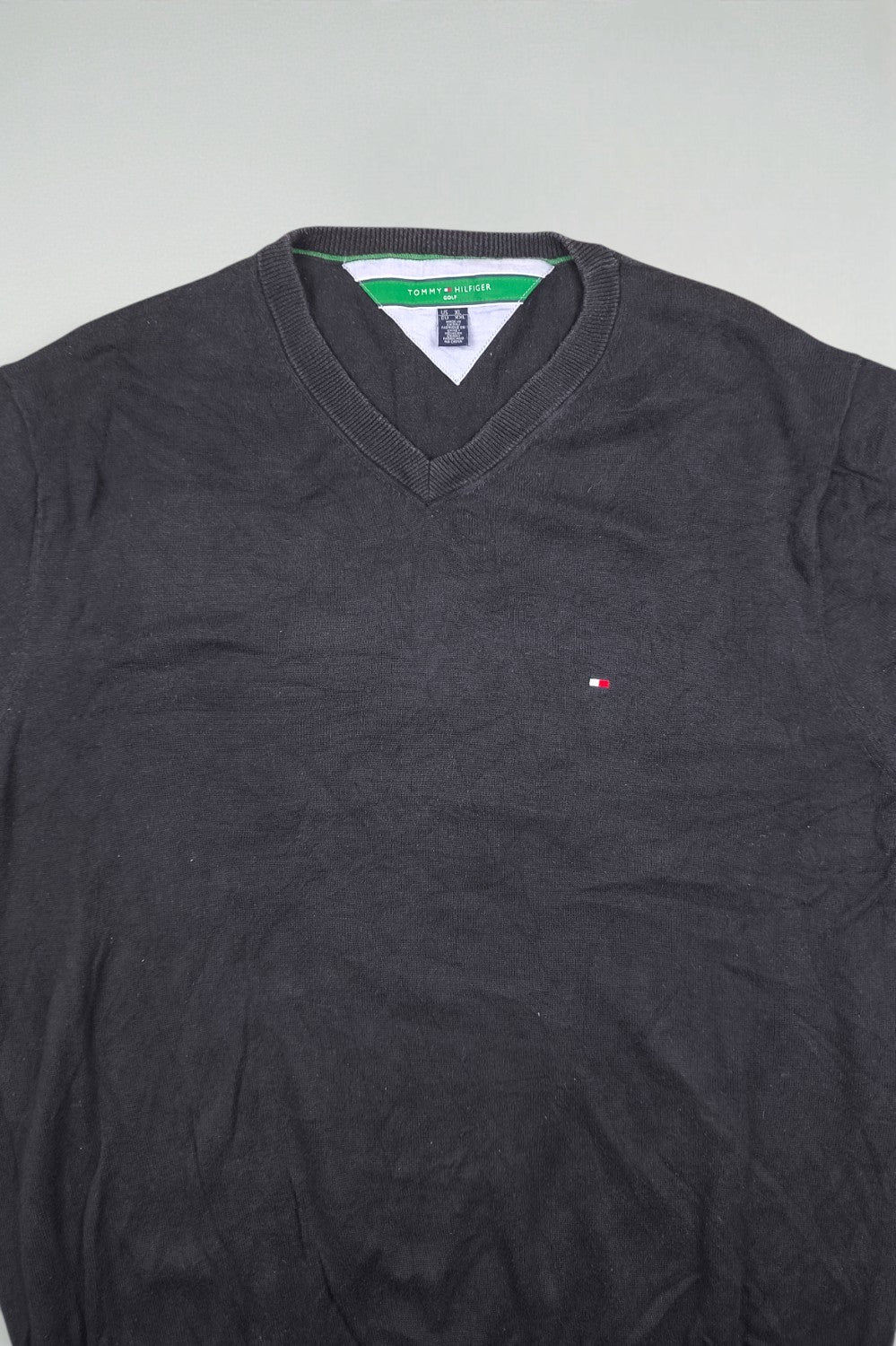 Maglione Tommy Hilfiger Golf con scollo a V di seconda mano, nero | Maglieria casual anni 2010
