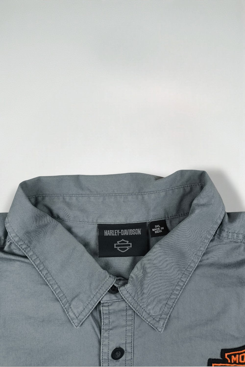 Camicia da lavoro Harley-Davidson di seconda mano con bottoni, grigia | Abbigliamento casual per motociclisti anni 2010