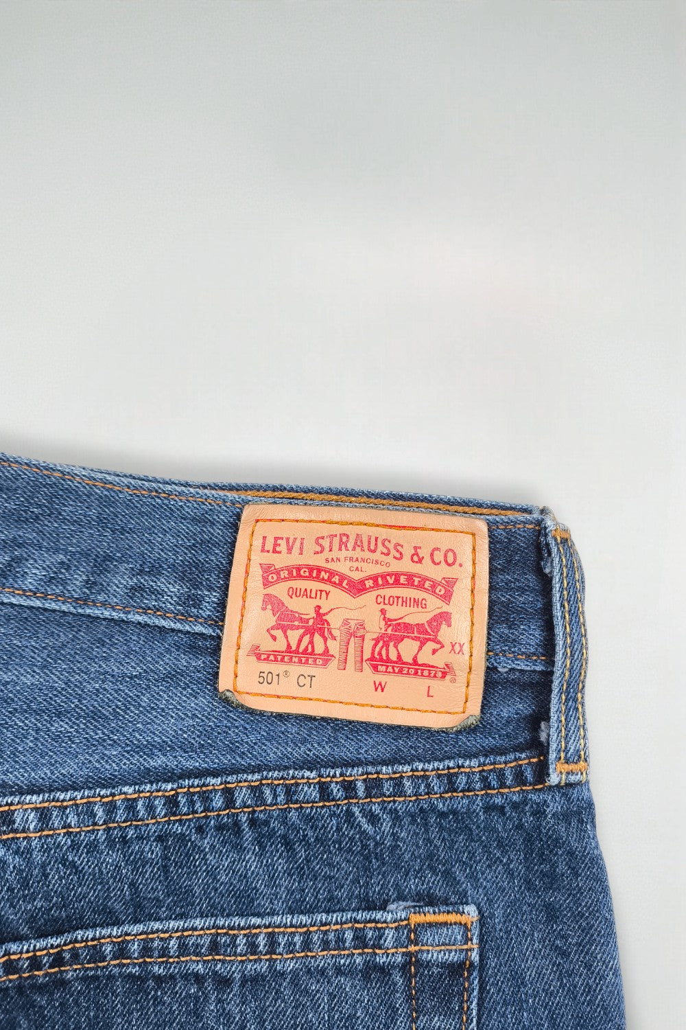 Jeans Levi's 501 CT vintage in denim blu | Vestibilità affusolata anni 2010