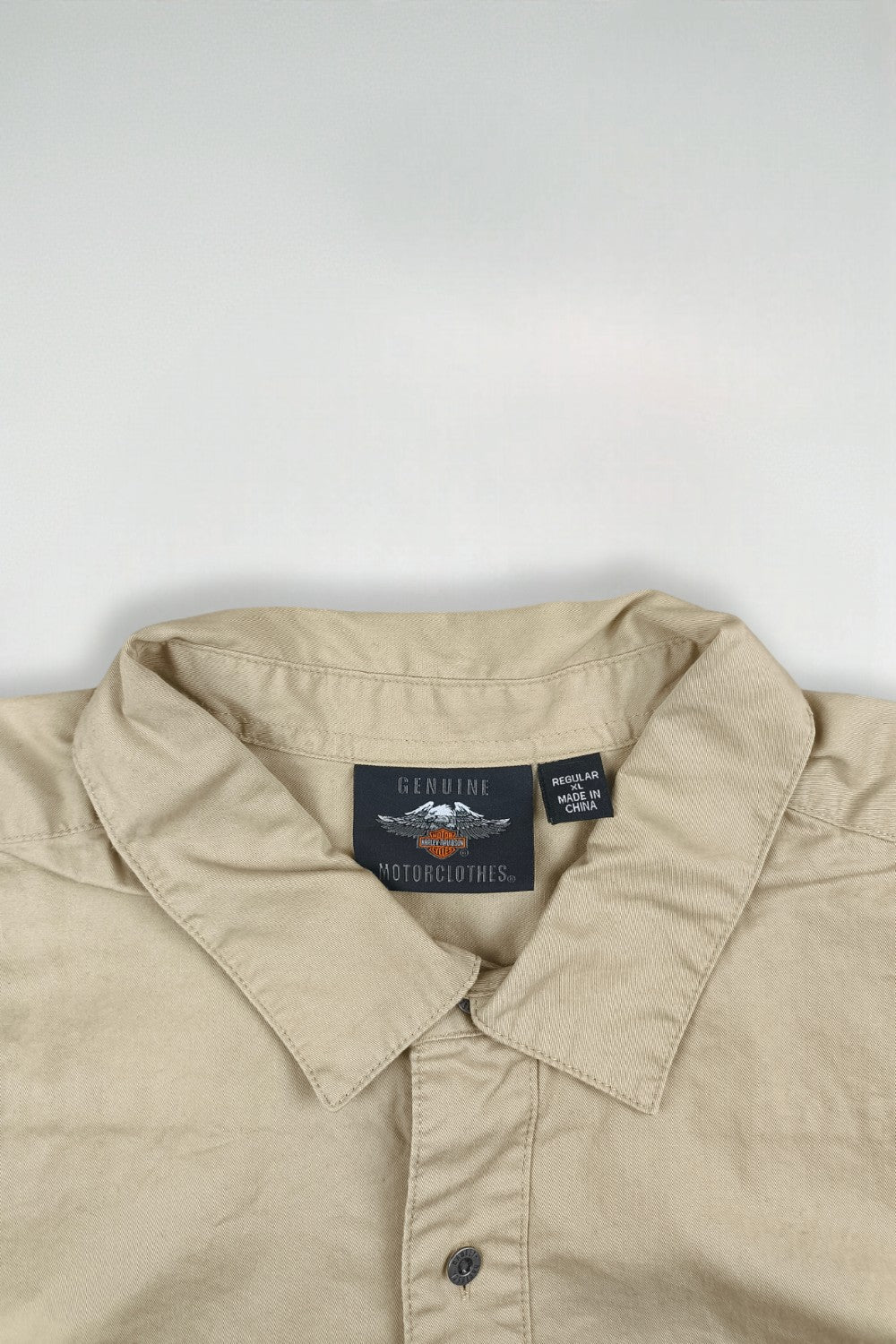 Camicia vintage Harley-Davidson a maniche corte con bottoni beige | Stile da lavoro anni 2000
