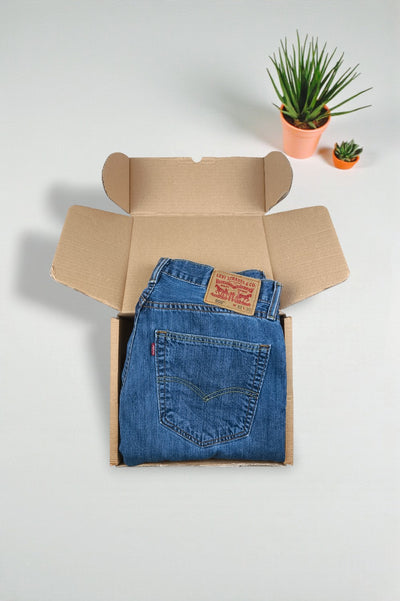 Jeans Levi's 505 a gamba dritta vintage blu | Denim classico anni 2000