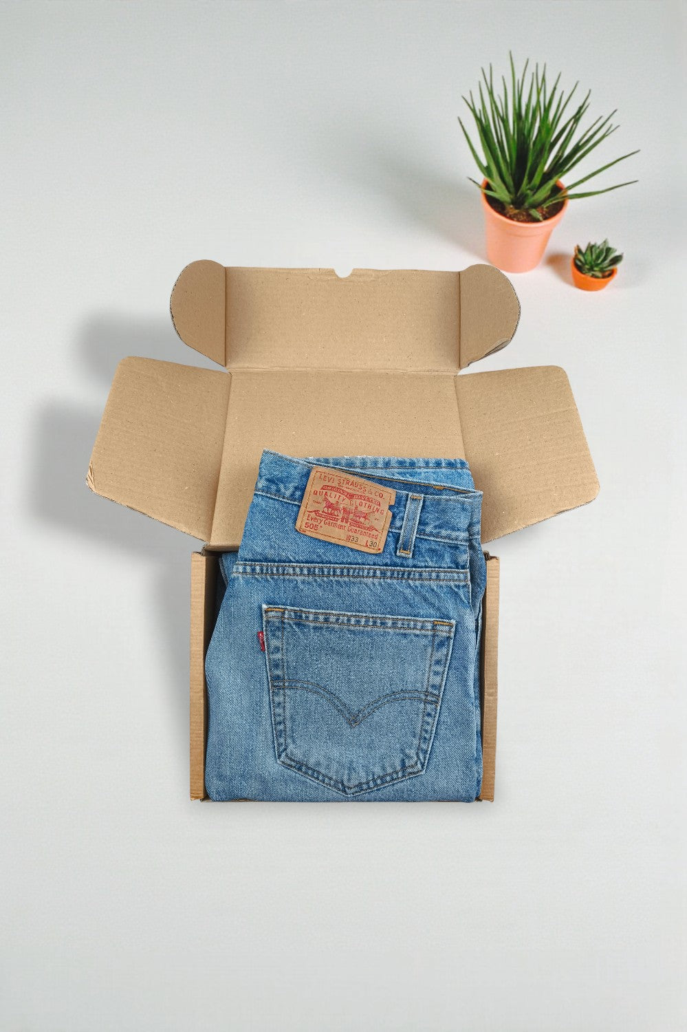 Vintage Levi’s 505 Straight Leg Jeans Blue | 1990s Classic Denim