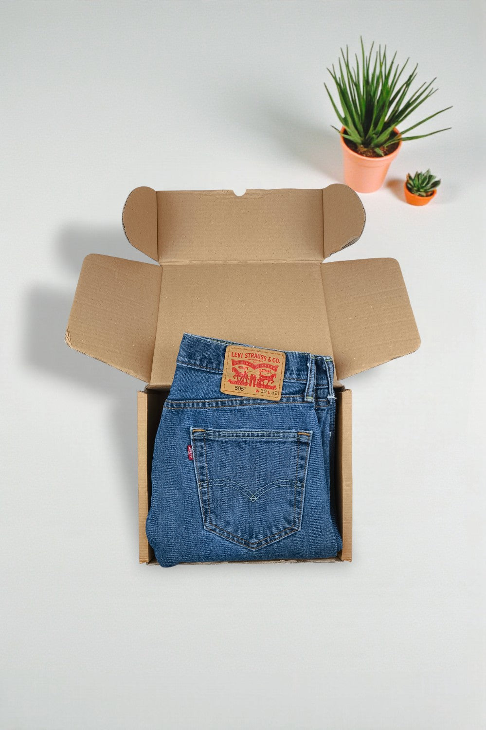 Vintage Levi’s 505 Straight Leg Jeans Blue | 2000s Denim