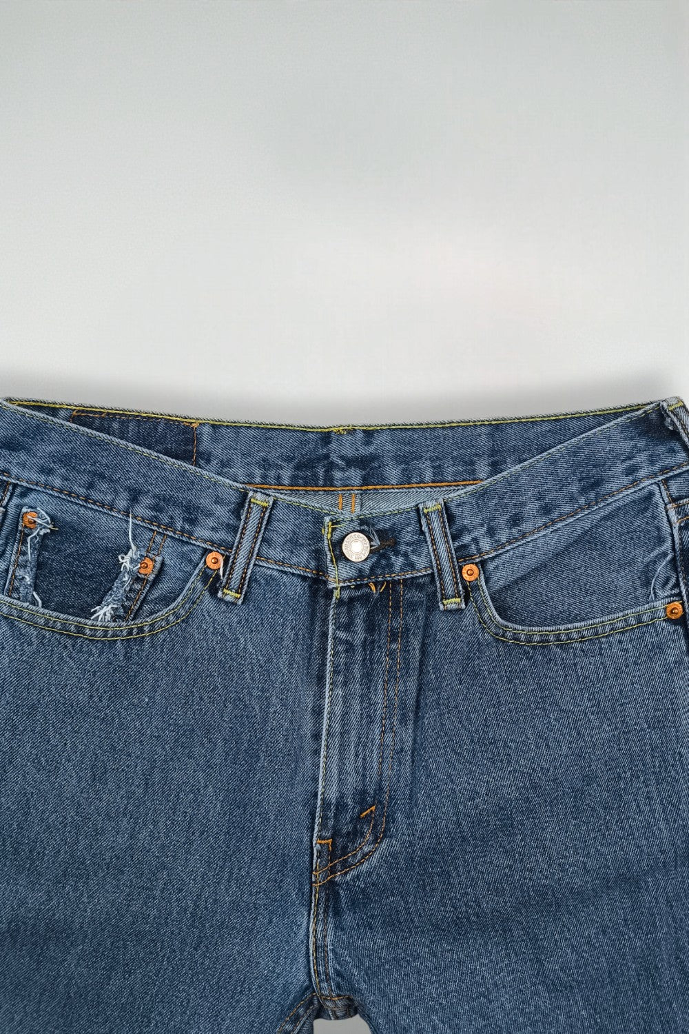 Vintage Levi’s 505 Straight Leg Jeans Blue | 2000s Denim