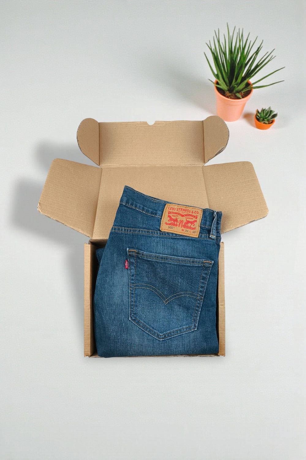 Vintage Levi’s 505 Straight Leg Jeans Blue | 2000s Denim Pants