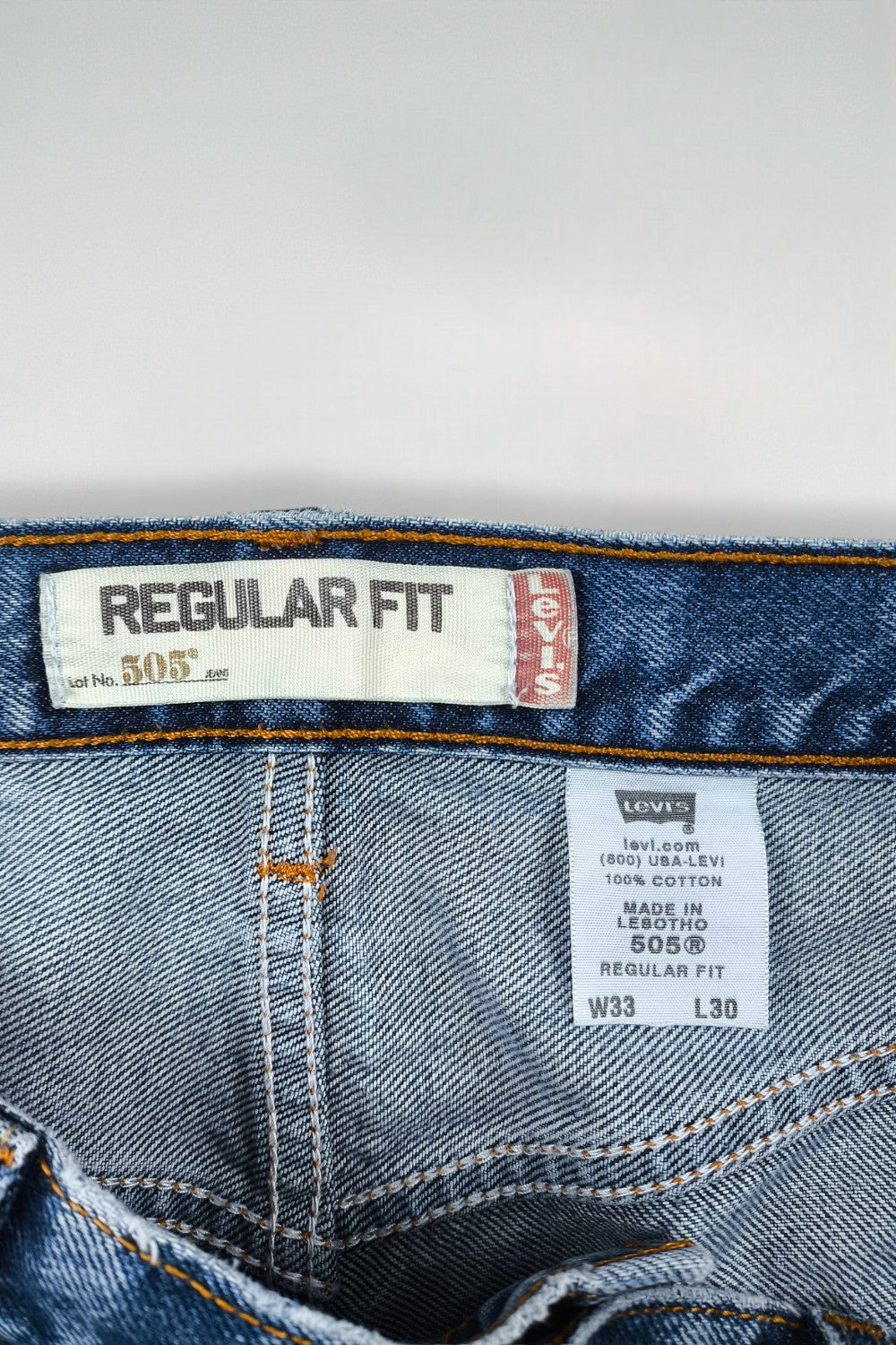 Vintage Levi’s 505 Regular Fit Jeans Blue | 1990s Classic Denim