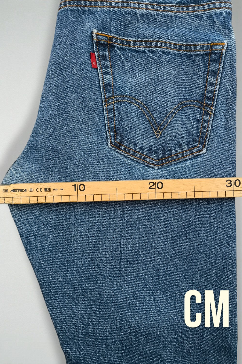 Vintage Levi’s 505 Regular Fit Jeans Blue | 1990s Classic Denim