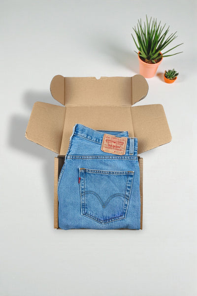 Jeans Levi's 505 Regular Fit Vintage Blu | Denim Classico Anni 2000