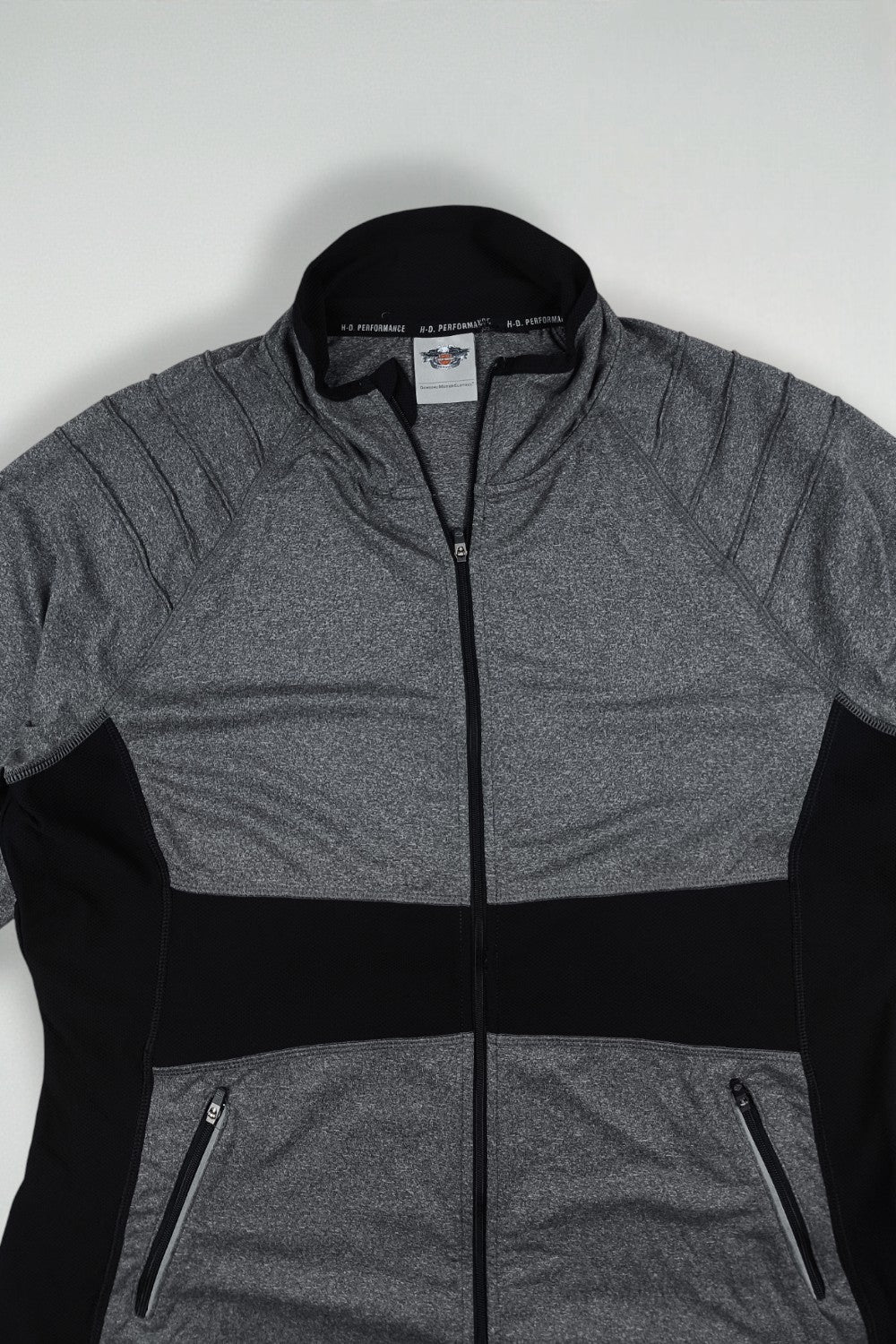 Giacca con cerniera Harley-Davidson HD Performance da donna di seconda mano, grigia/nera | Modern Activewear