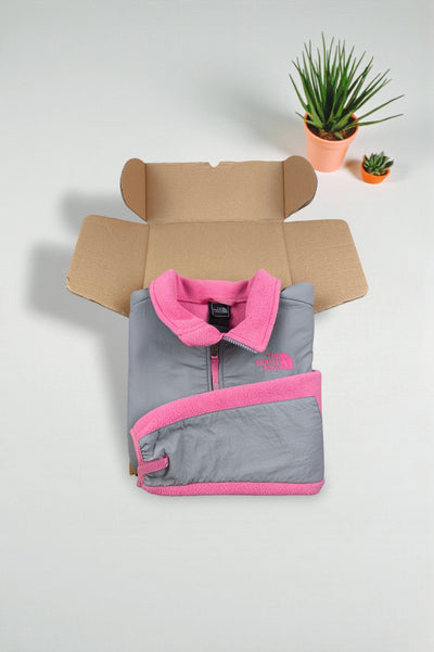 Giacca in pile The North Face Denali per ragazze di seconda mano, rosa e grigia | Giacca con cerniera per esterni