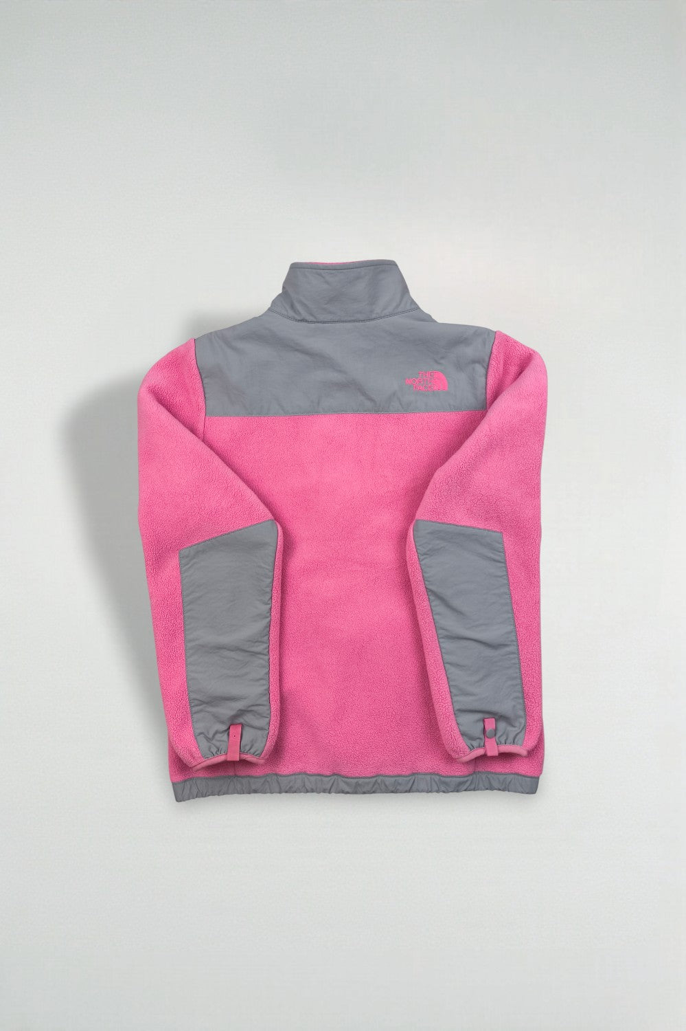 Giacca in pile The North Face Denali per ragazze di seconda mano, rosa e grigia | Giacca con cerniera per esterni