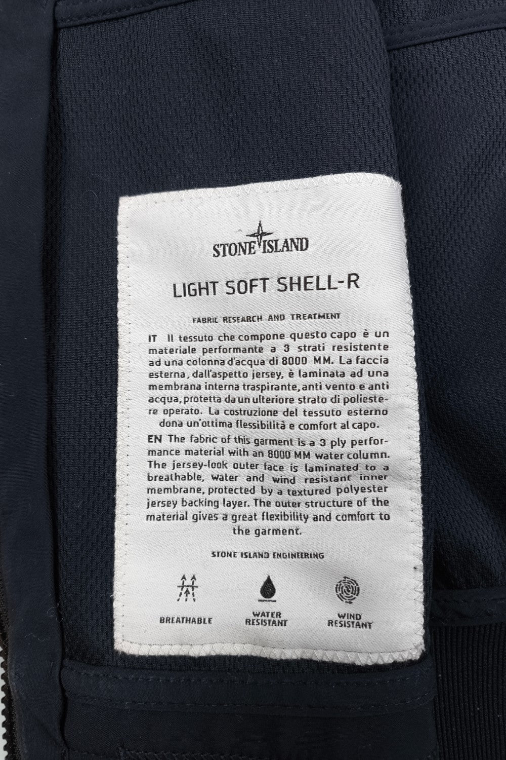Giacca con cappuccio Stone Island Soft Shell di seconda mano, colore blu navy | Capispalla tecnici