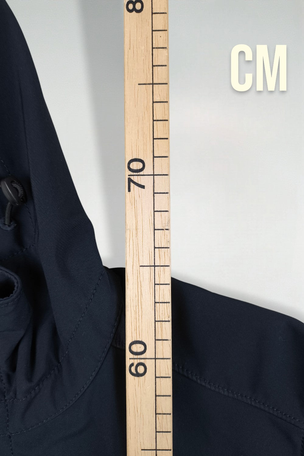 Giacca con cappuccio Stone Island Soft Shell di seconda mano, colore blu navy | Capispalla tecnici
