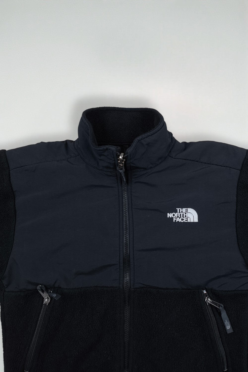Giacca in pile vintage The North Face Youth Denali nera | Abbigliamento outdoor Y2K