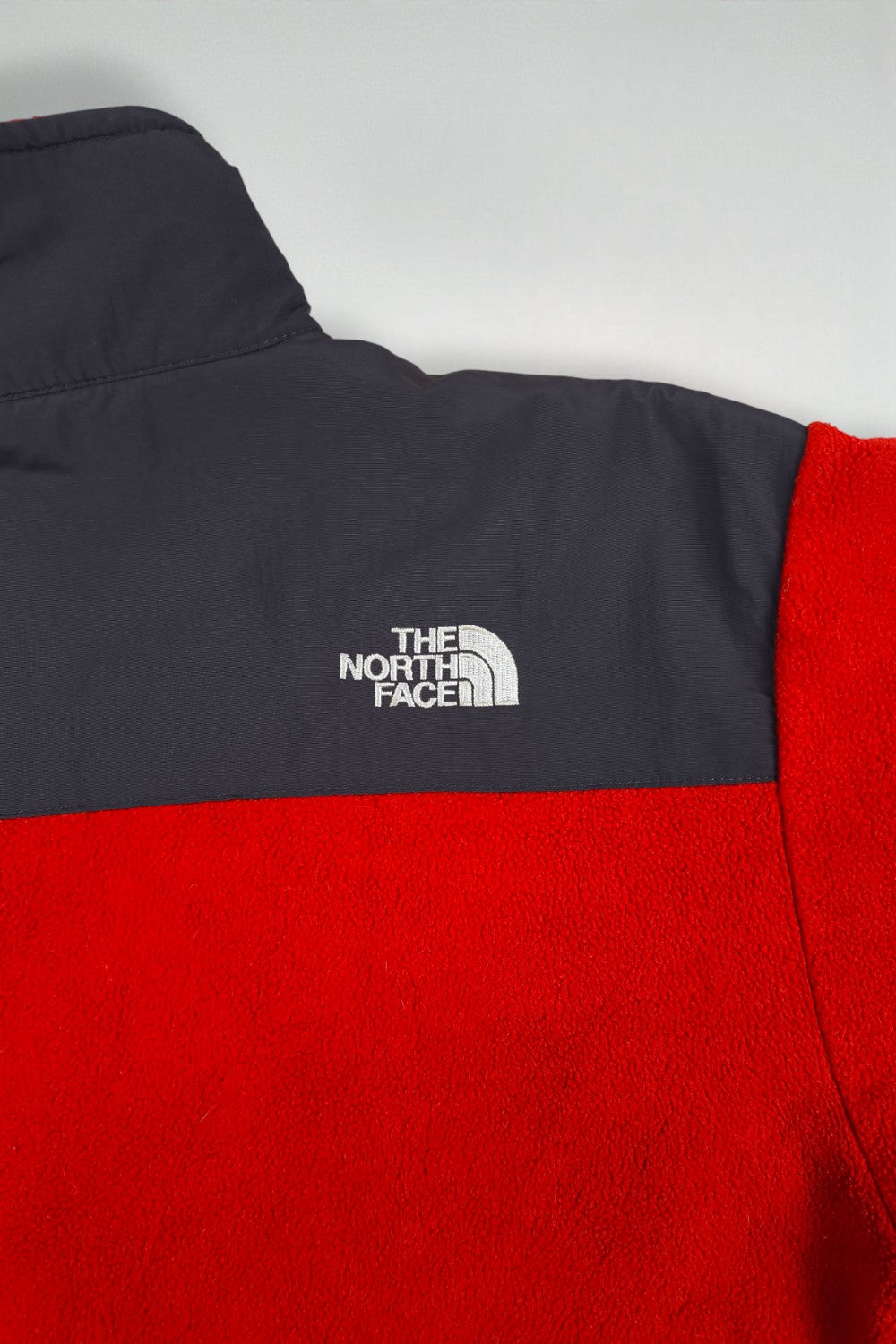 Giacca in pile vintage The North Face rossa/grigio scuro | Giacca da esterno con cerniera completa per ragazzi