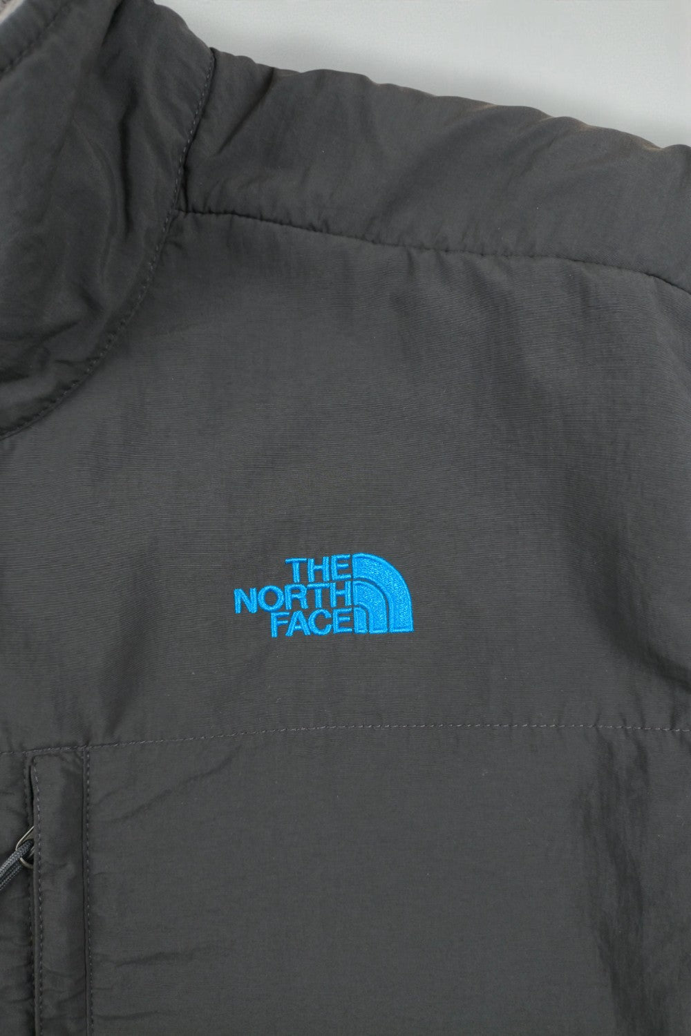 Giacca in pile Polartec The North Face vintage grigio/nero | Strato esterno XXL da uomo