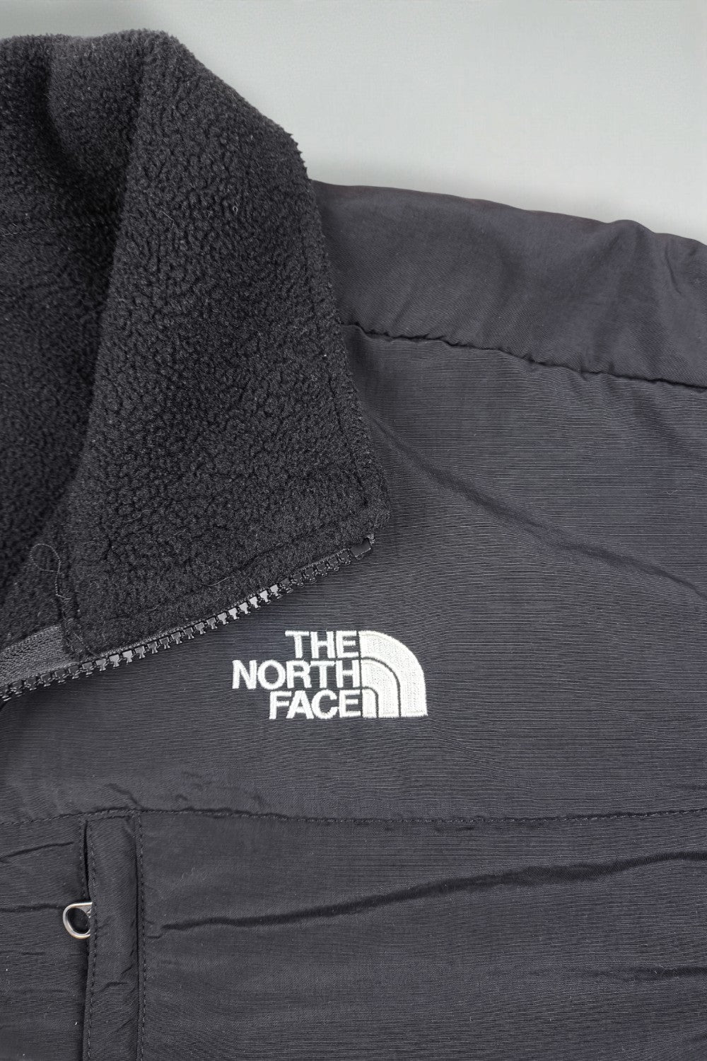 Giacca vintage in pile Polartec The North Face nera | Abbigliamento outdoor anni 2000