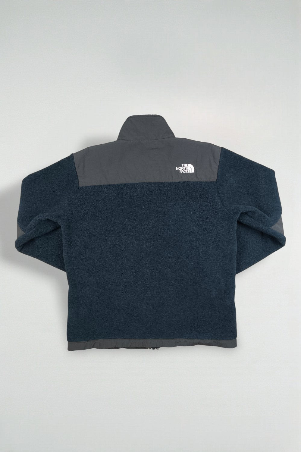 Giacca in pile vintage The North Face con cerniera completa blu navy | Abbigliamento outdoor dei primi anni 2000