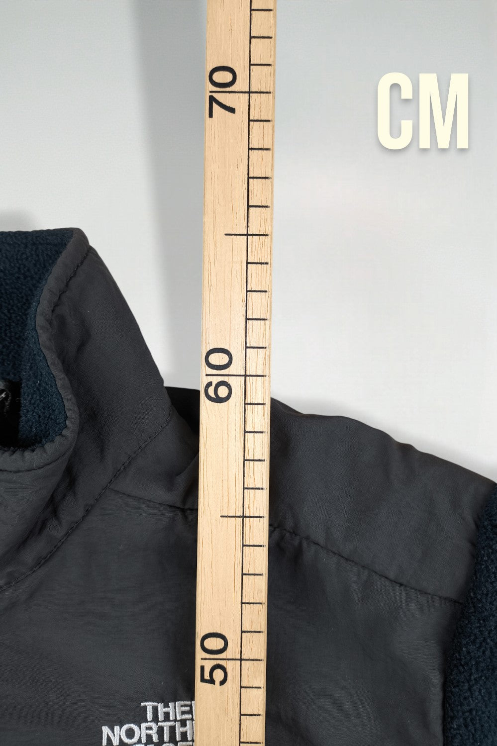 Giacca in pile vintage The North Face con cerniera completa blu navy | Abbigliamento outdoor dei primi anni 2000