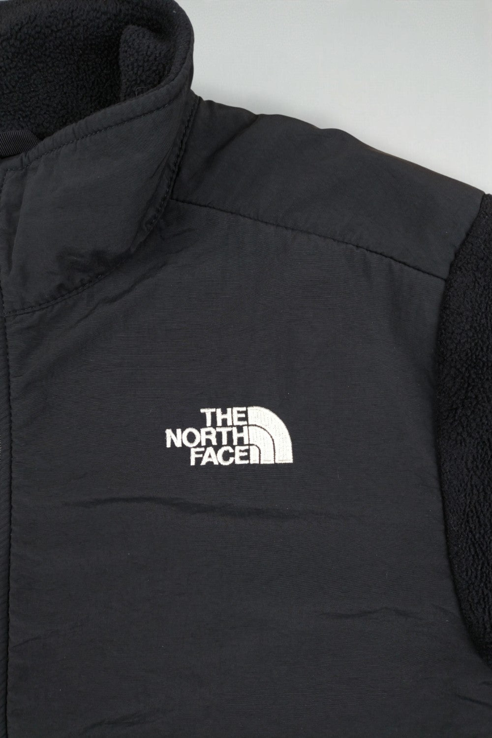 Giacca in pile vintage The North Face Denali nera | Abbigliamento outdoor Y2K