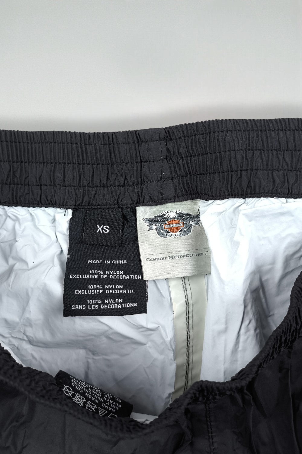 Pantaloni in nylon isolanti vintage Harley-Davidson neri | Abbigliamento da motociclista Y2K