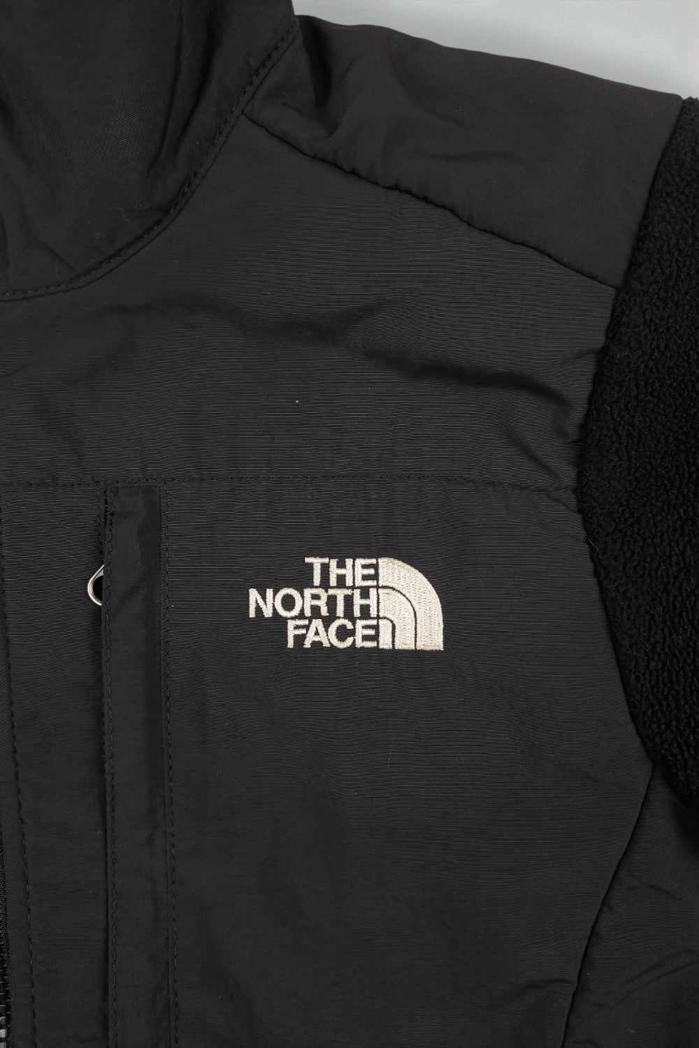 Giacca in pile vintage The North Face Denali nera | Abbigliamento outdoor anni 2000