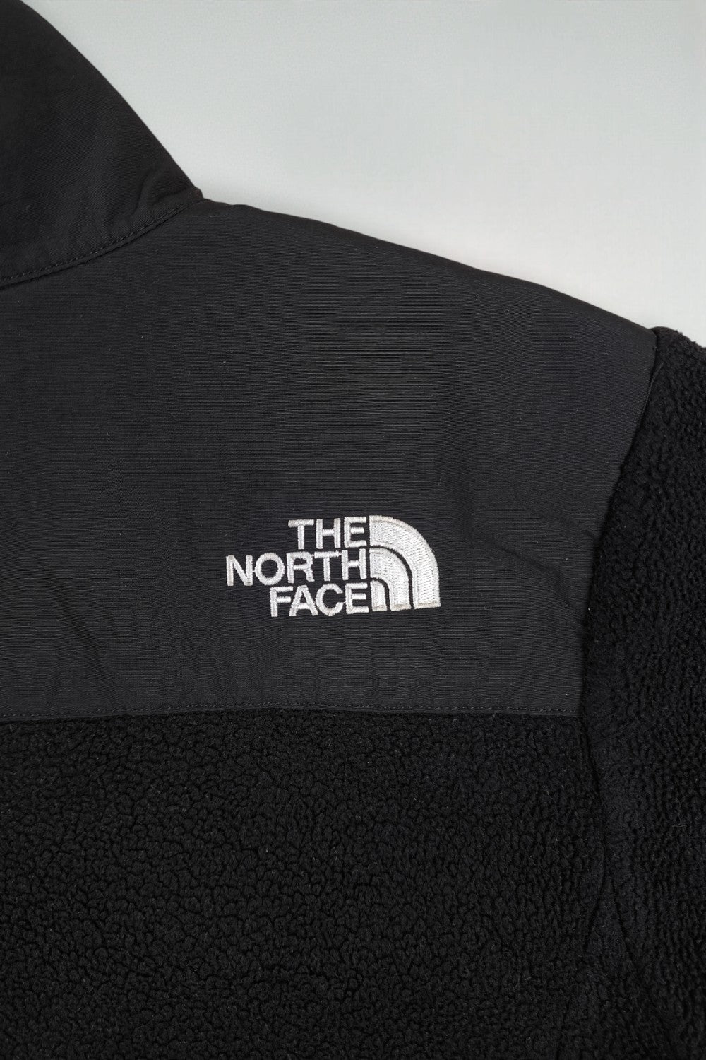 Giacca vintage The North Face Denali nera | Capispalla in pile per ragazze