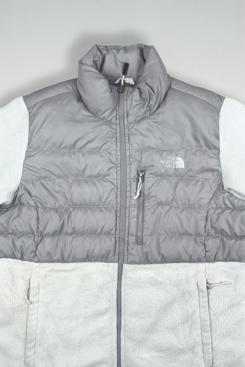 Giacca in pile vintage The North Face Denali grigio chiaro | Abbigliamento outdoor anni 2000