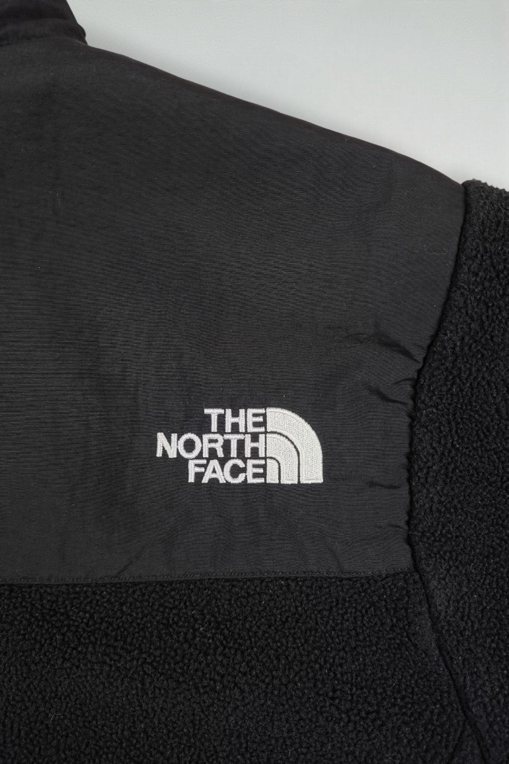 Giacca vintage The North Face Denali nera | Pile da esterno da donna