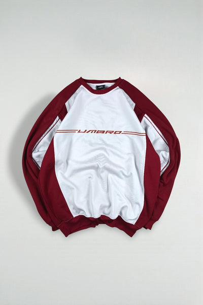 Vintage Umbro Logo Sweatshirt White Red | 2000s Sportswear Crewneck