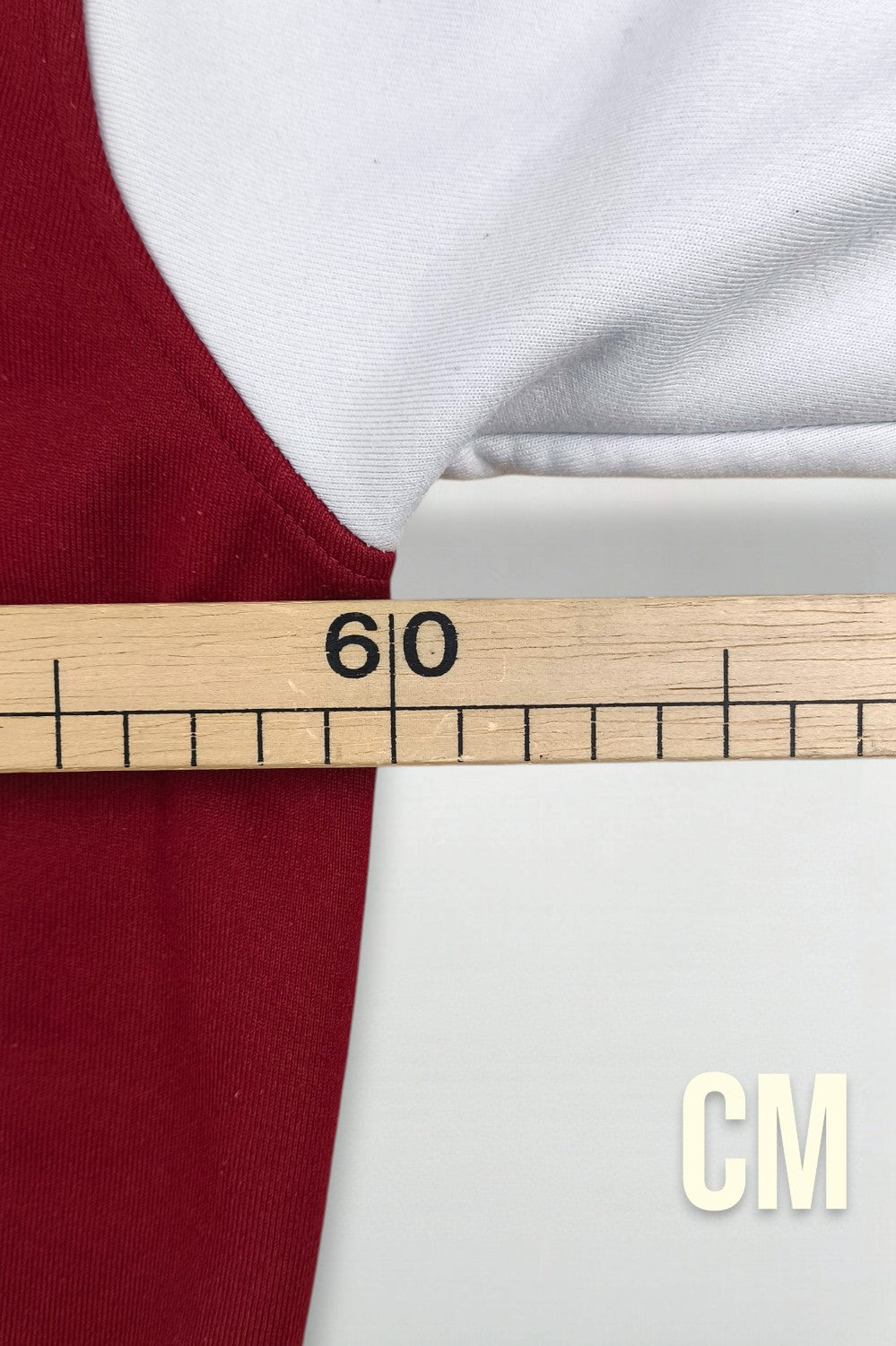 Vintage Umbro Logo Sweatshirt White Red | 2000s Sportswear Crewneck