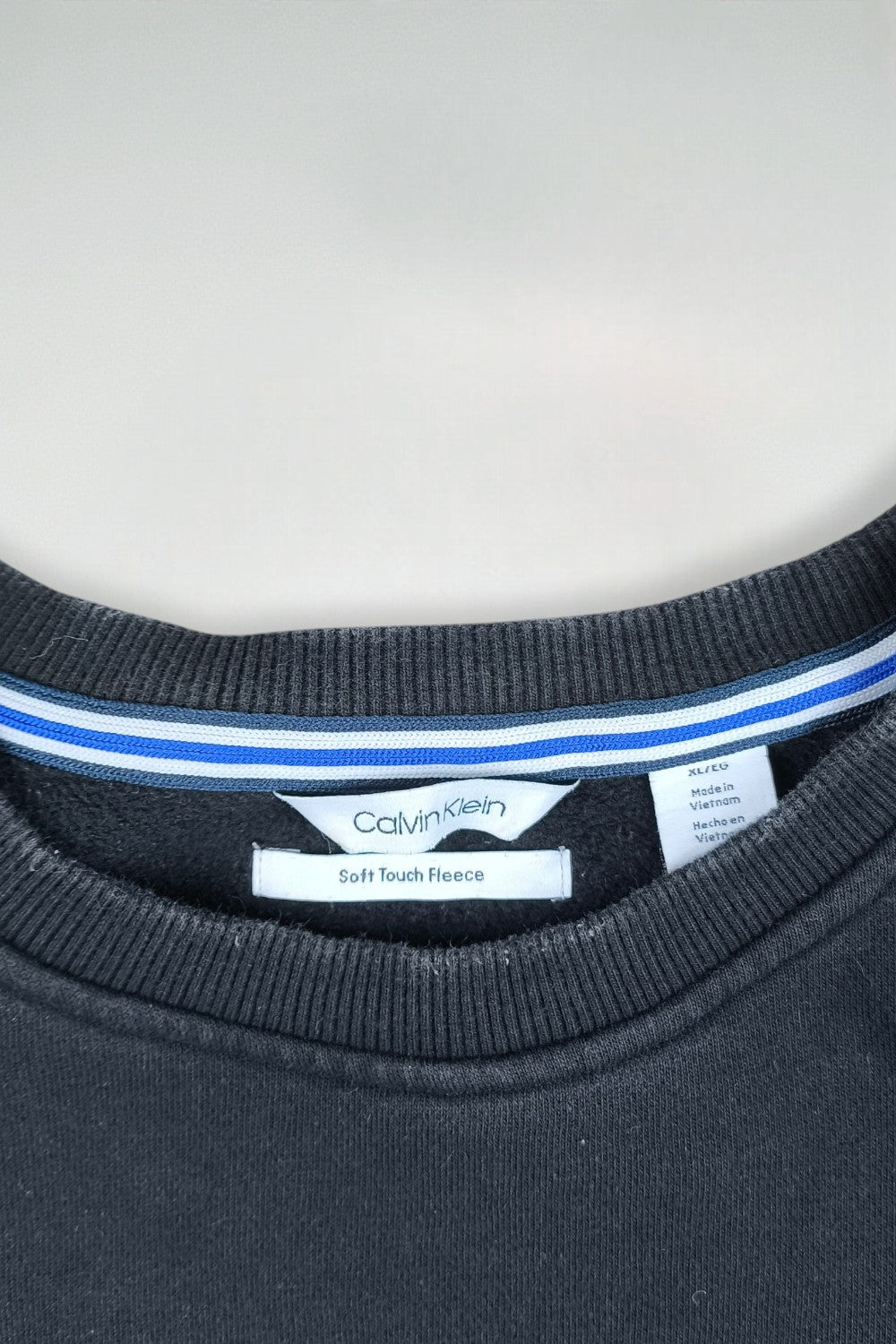 Second-hand Calvin Klein Embroidered Logo Sweatshirt Faded Black | 2010s Soft Touch Fleece