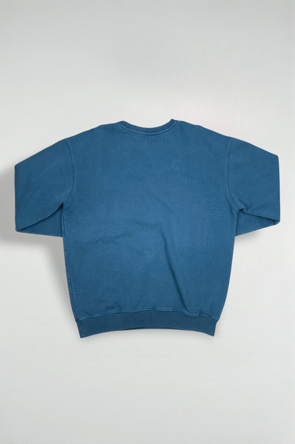 Vintage Reebok Small Logo Crewneck Sweatshirt Blue | Y2K Sportswear Essential