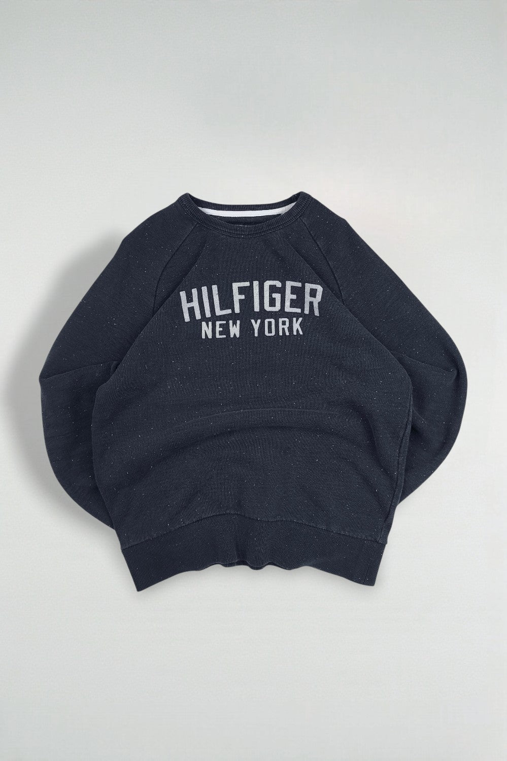 Vintage Tommy Hilfiger New York Logo Sweatshirt Navy Blue | 2000s Casual Streetwear