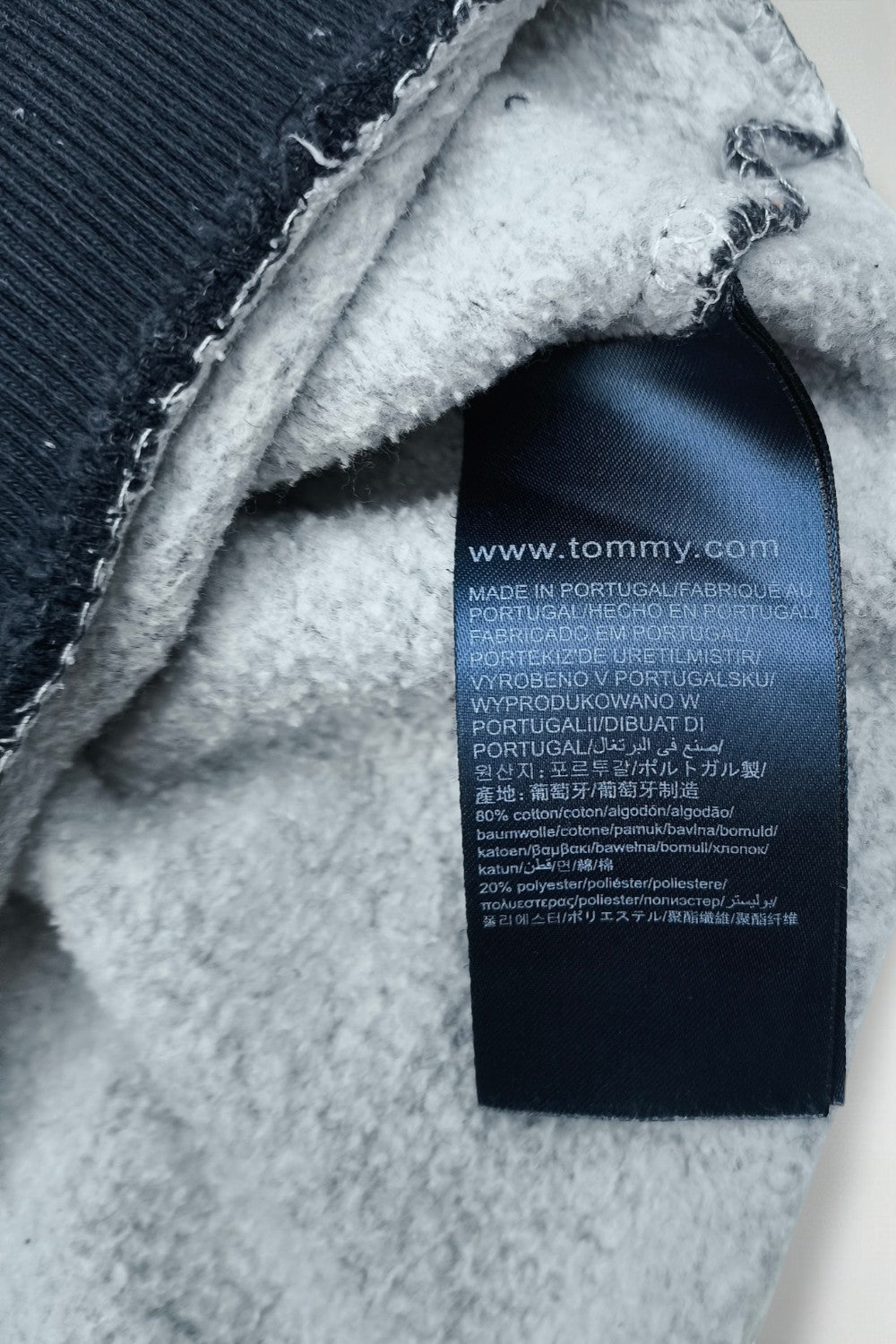 Vintage Tommy Hilfiger New York Logo Sweatshirt Navy Blue | 2000s Casual Streetwear