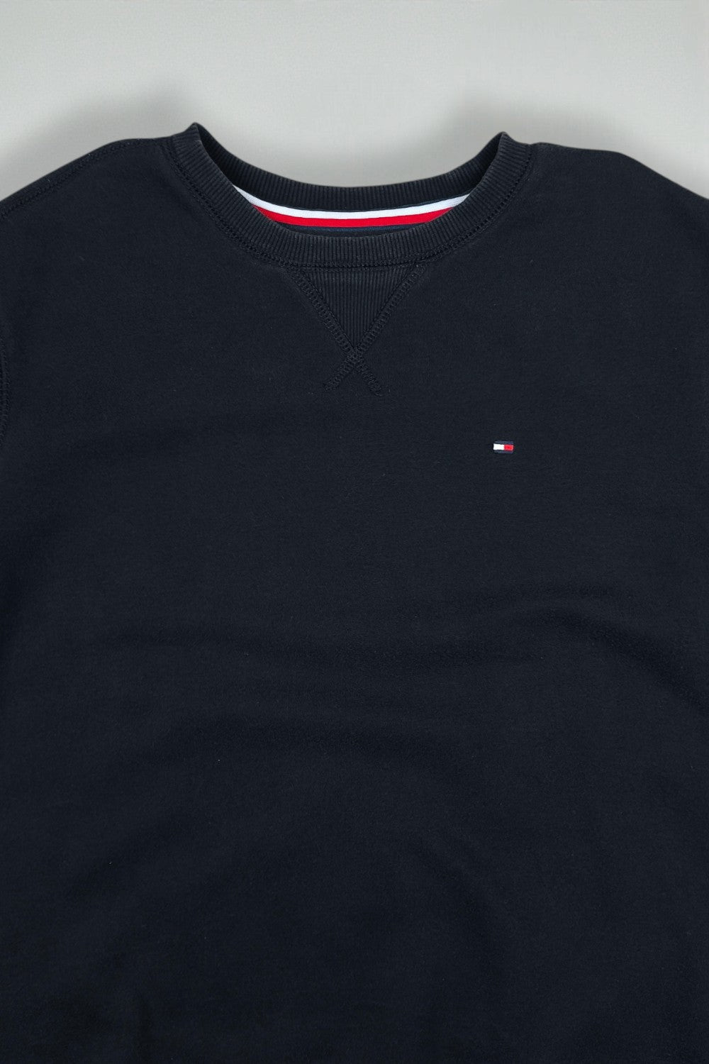 Tommy Hilfiger Crewneck Sweatshirt Black | Classic Essential