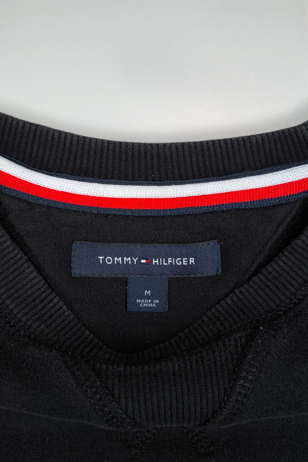 Tommy Hilfiger Crewneck Sweatshirt Black | Classic Essential