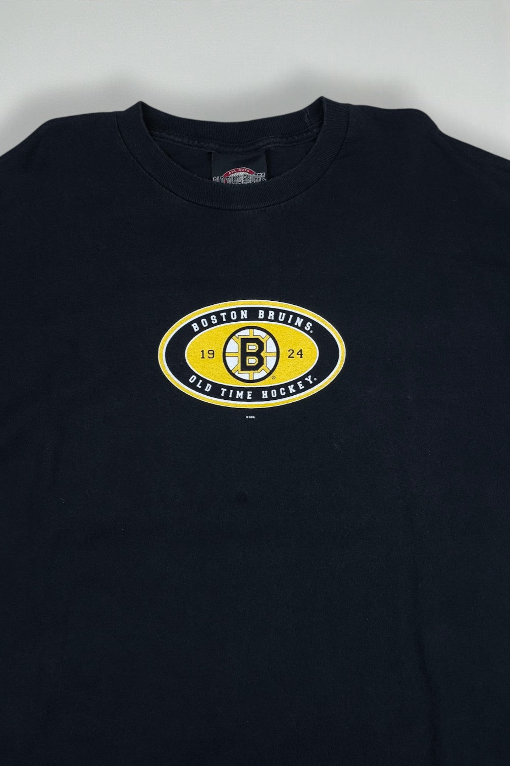 Vintage Boston Bruins NHL T-Shirt Black | 2000s Hockey Tee
