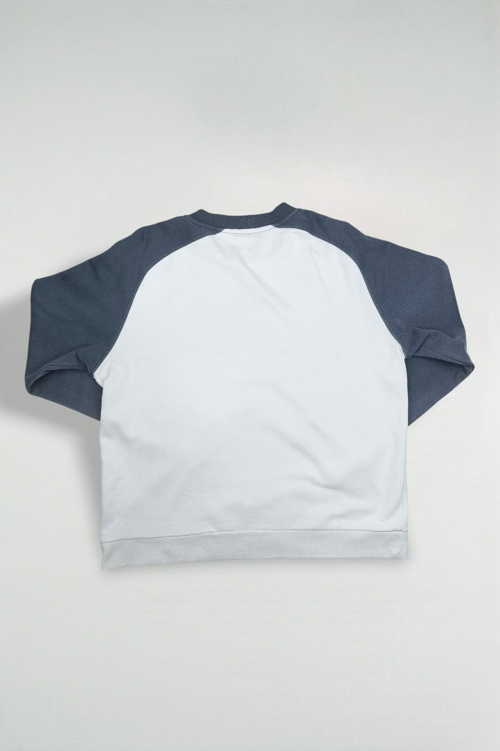 Vintage Sergio Tacchini Logo Sweatshirt White Grey | 90s Sportswear