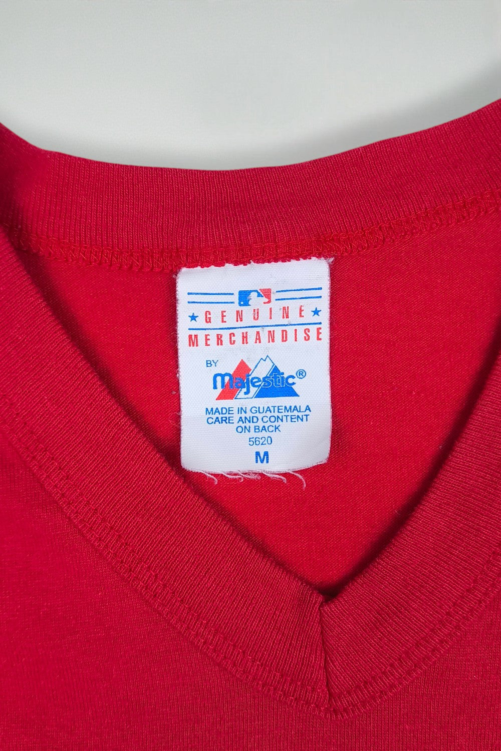 Vintage Majestic Cincinnati Reds MLB T-Shirt Red | 2000s Graphic Tee