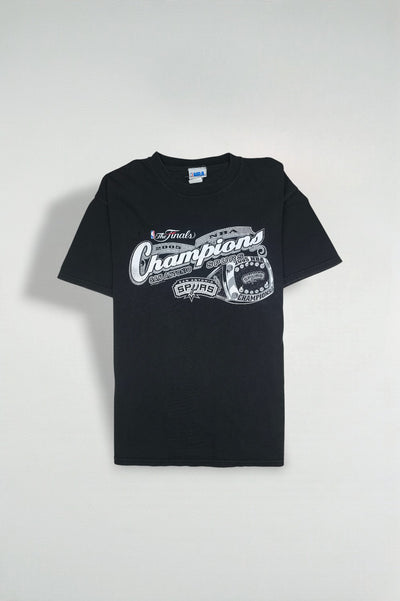 Vintage NBA San Antonio Spurs 2005 Champions T-Shirt Black | Y2K Finals