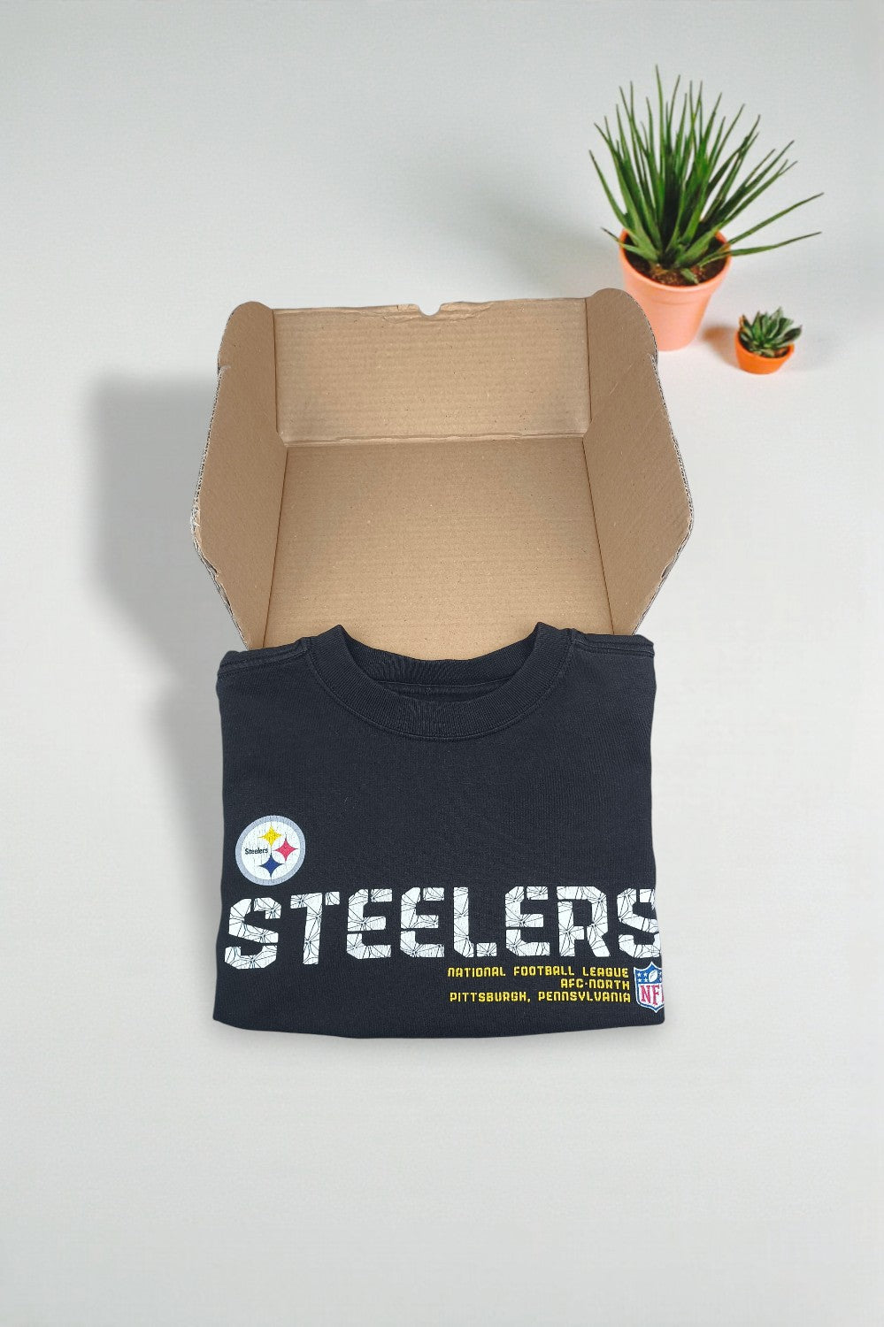 Vintage Reebok Steelers NFL T-Shirt Black | 2000s Graphic Tee