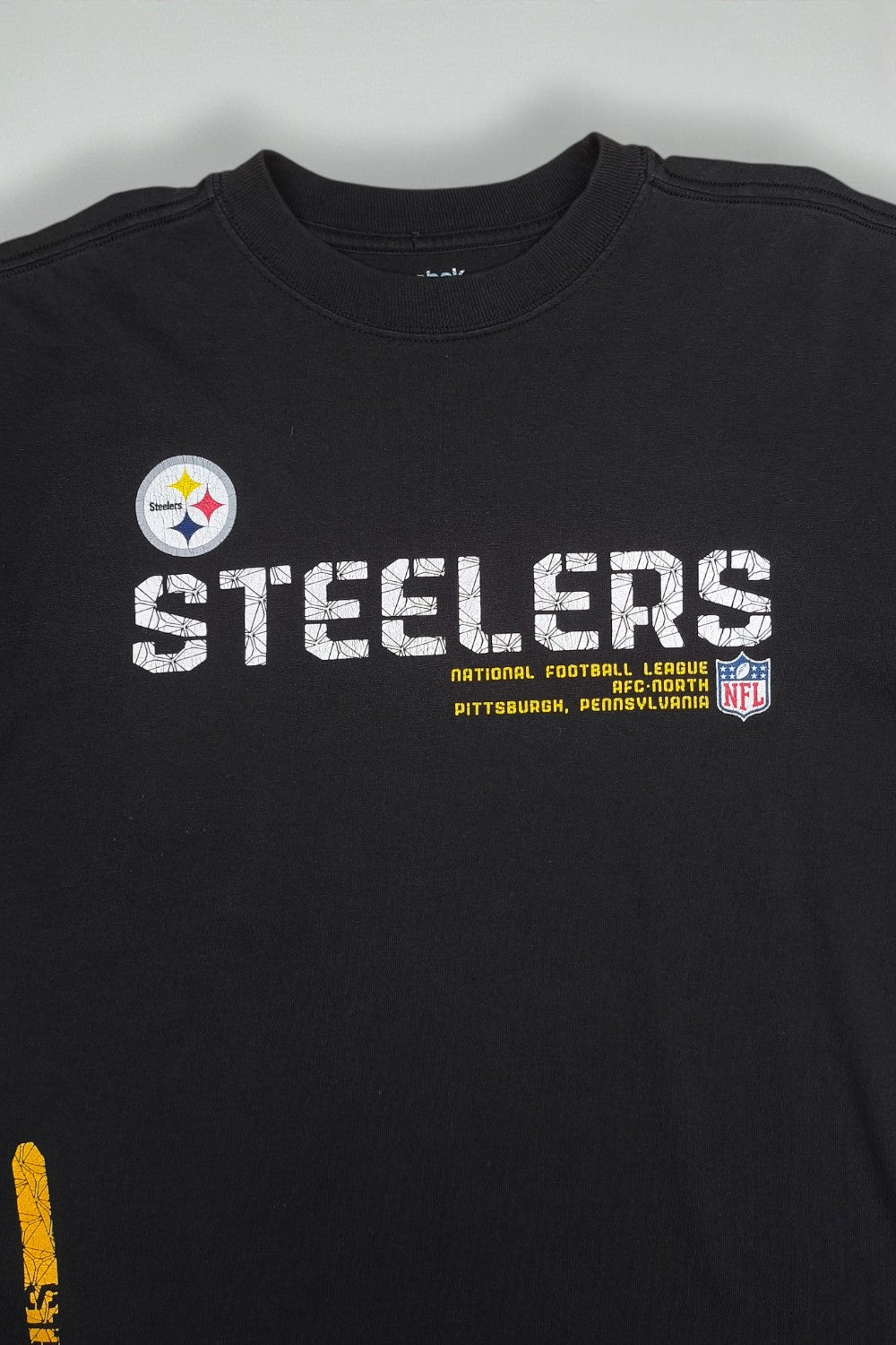 Vintage Reebok Steelers NFL T-Shirt Black | 2000s Graphic Tee