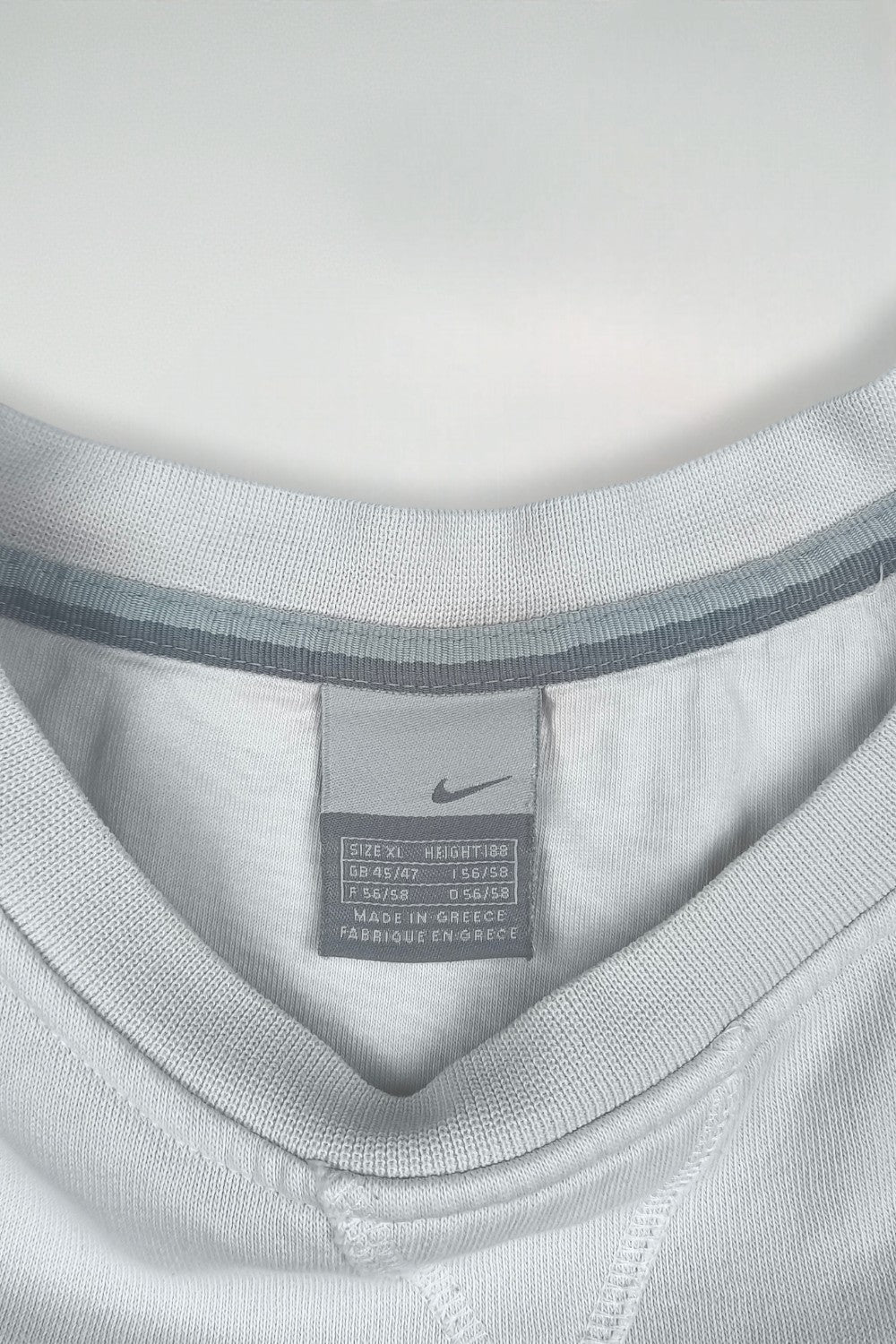 Vintage Nike Mini Swoosh Sweatshirt White XL | 2000s Sportswear