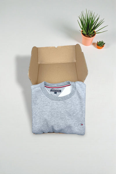 Vintage Tommy Hilfiger Flag Logo Sweatshirt Grey XL Fleece Crewneck