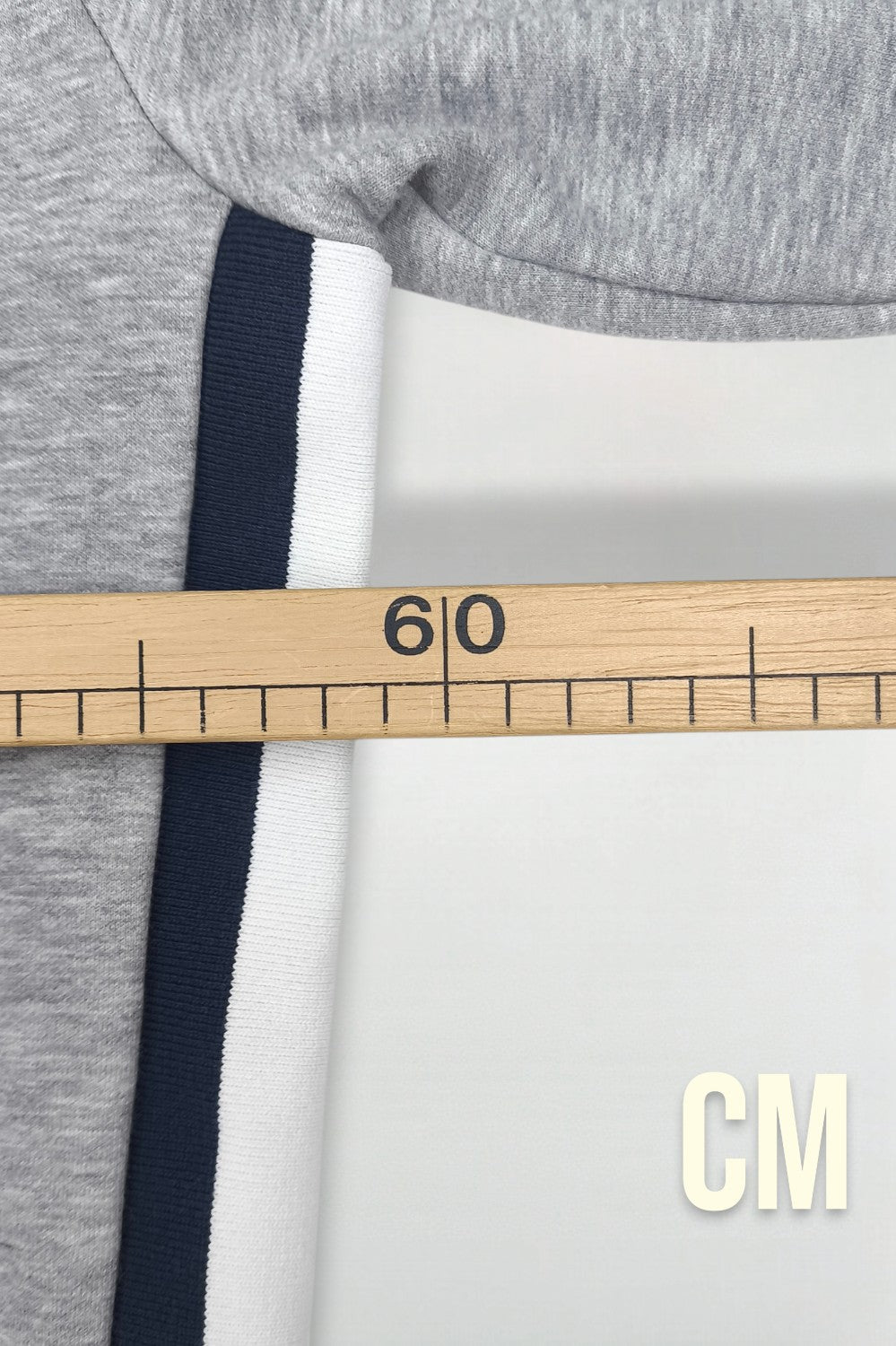 Vintage Tommy Hilfiger Flag Logo Sweatshirt Grey XL Fleece Crewneck
