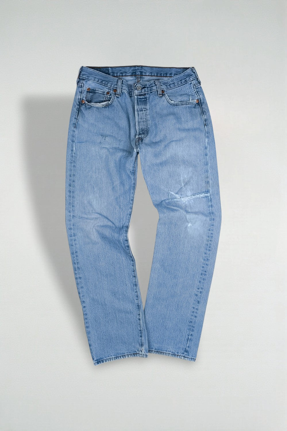 Rare Vintage Levi’s 501 Jeans Light Blue Denim Straight Leg | Classic Workwear